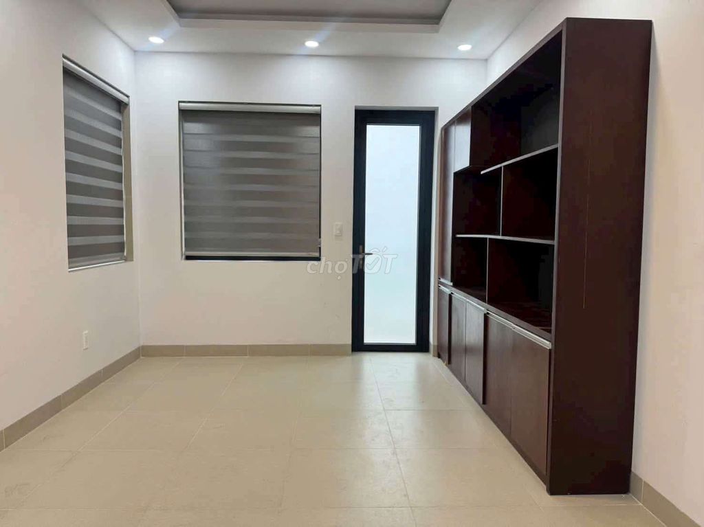 Rent Đặng Thùy Trâm Bình Thạnh