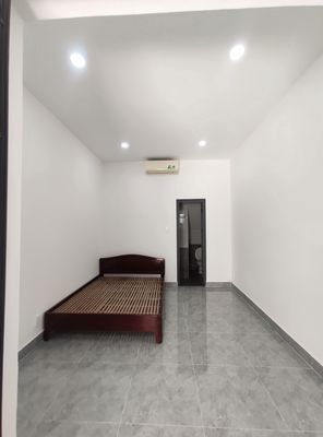 Rent a new kitchen room, private passage, full interior.
