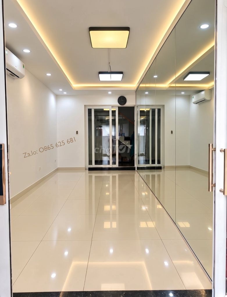 Rent an office/In-Điện Biên Phủ, Bình Thạnh