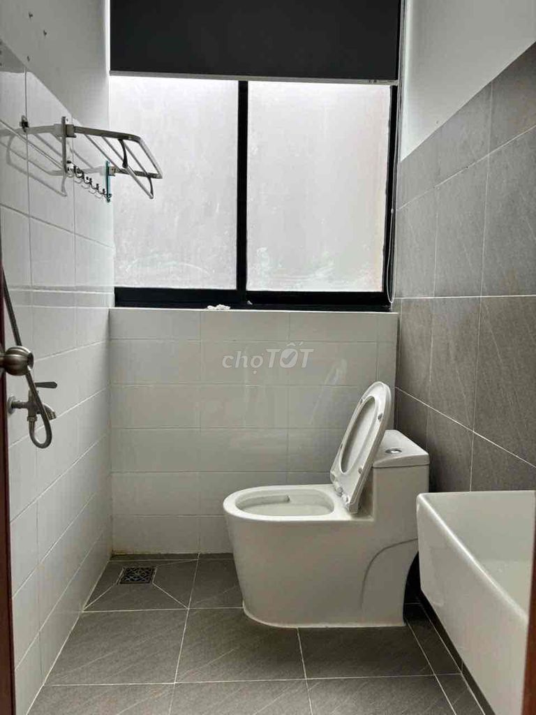 Renting the service apartment in The Global City for 7 million