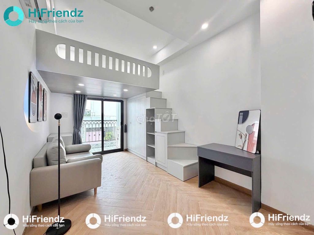 Opening the new high-end construction apartment - senior interior of District 11