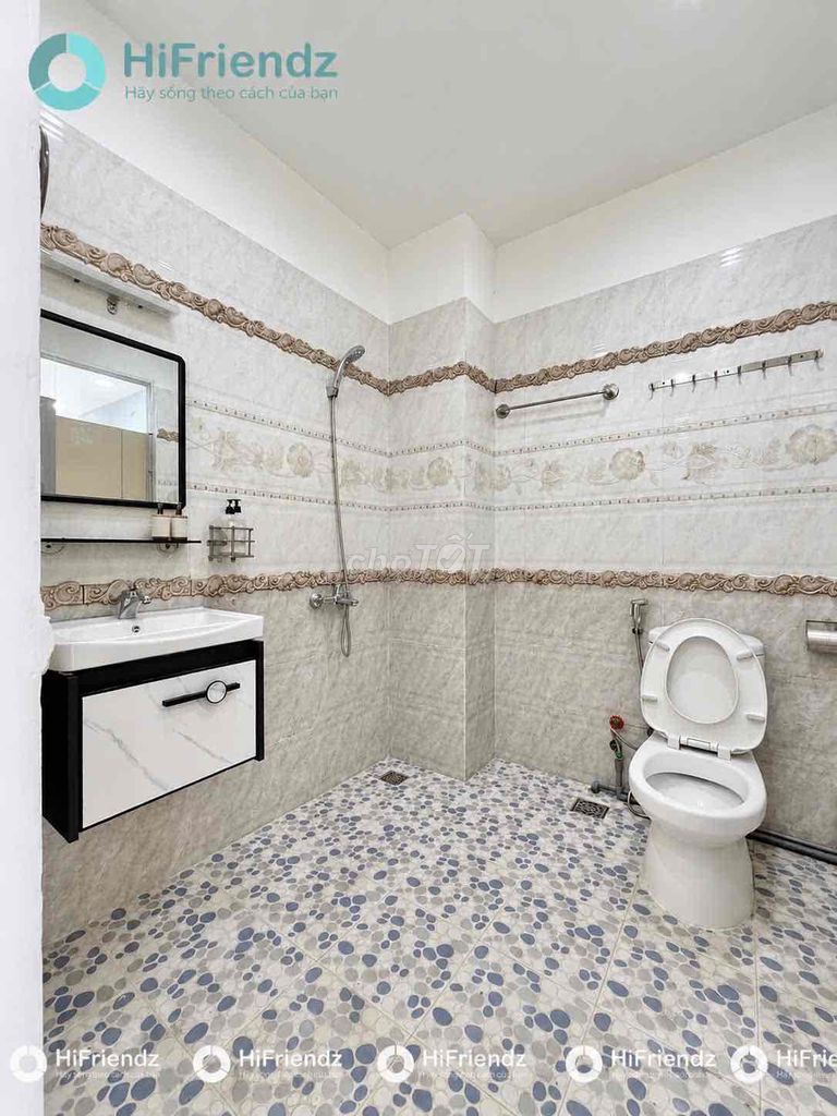 Opening the balcony service apartment in Nguyễn Trọng Tuyển downtown Phú Nhuận.