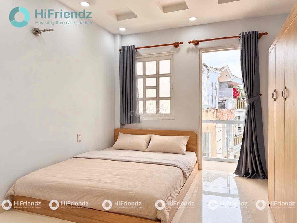 Opening the balcony service apartment in Nguyễn Trọng Tuyển downtown Phú Nhuận.