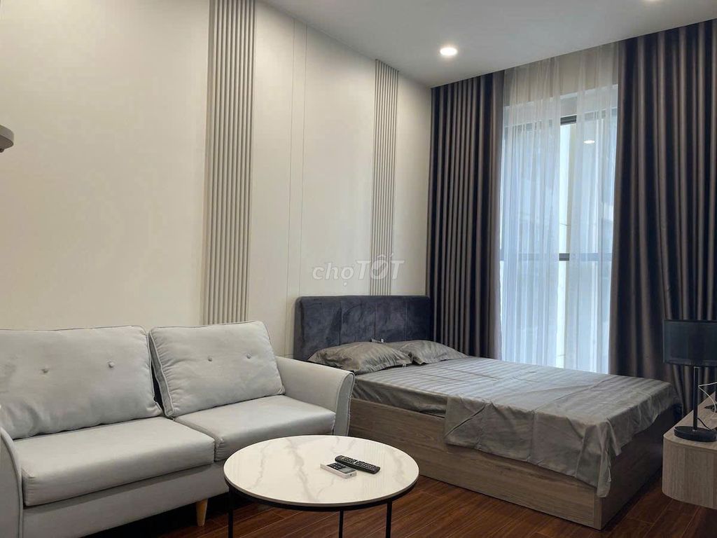 The apartment is 5.2 million a month near NiDEC.