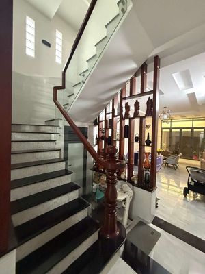 Nice house. Tên Lửa is 50 M. 4 x 20 meters. 4 floors.