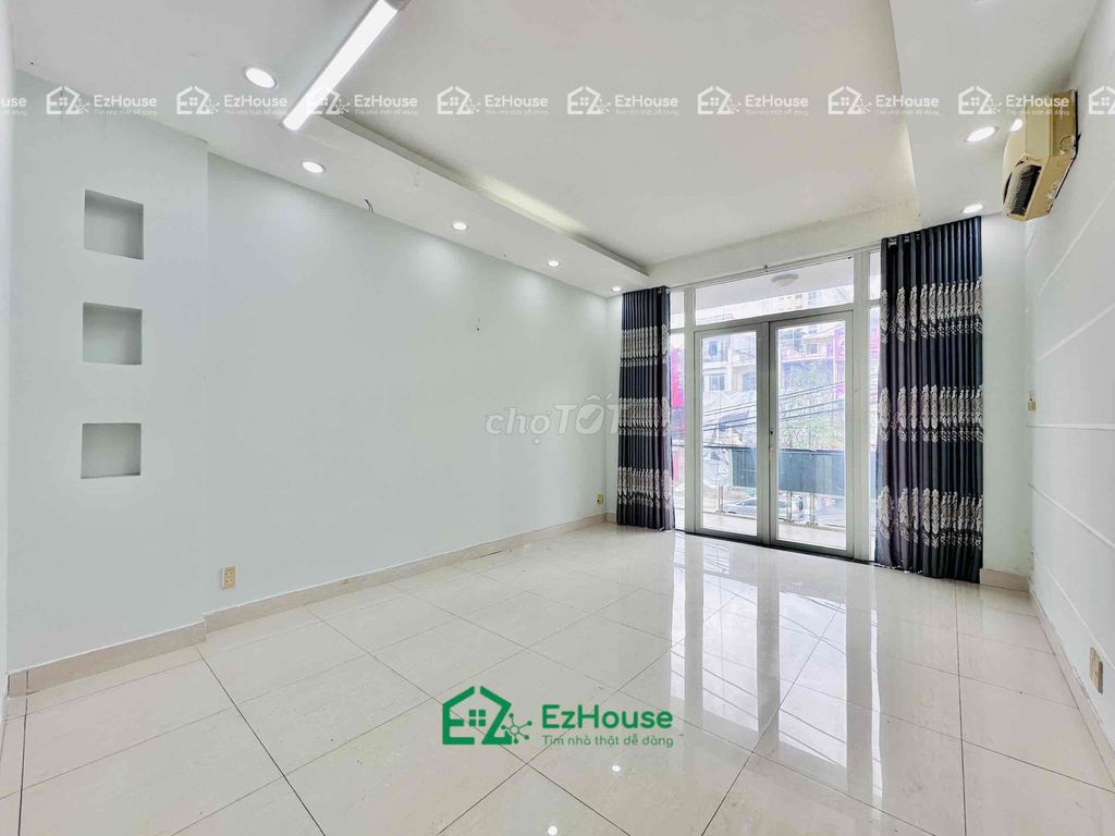 Rent the original six bedrooms in Parc Mall.