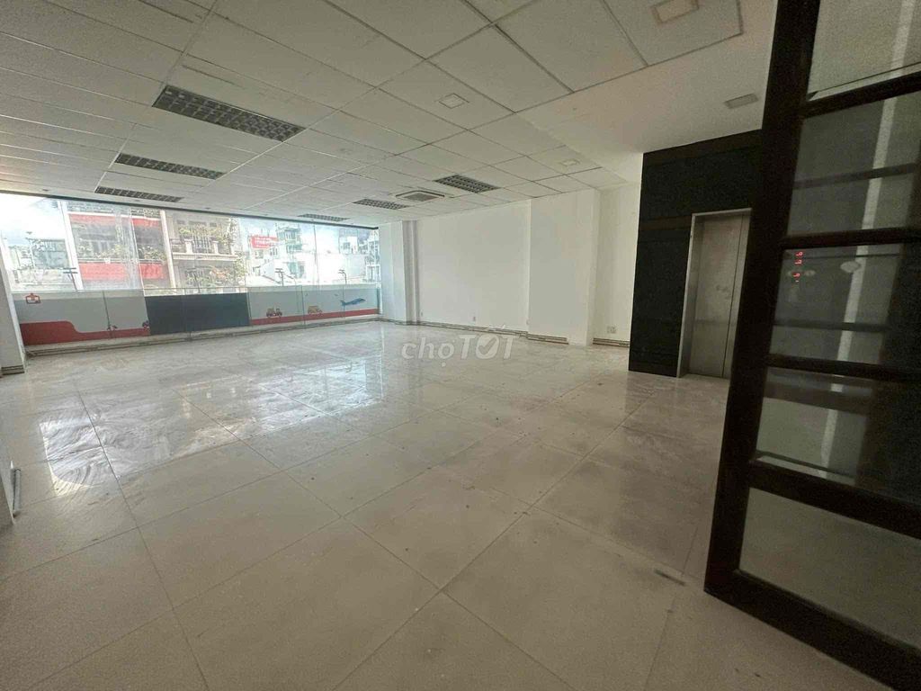 Rent two fronts of Đinh Bộ Lĩnh - Bình Thạnh