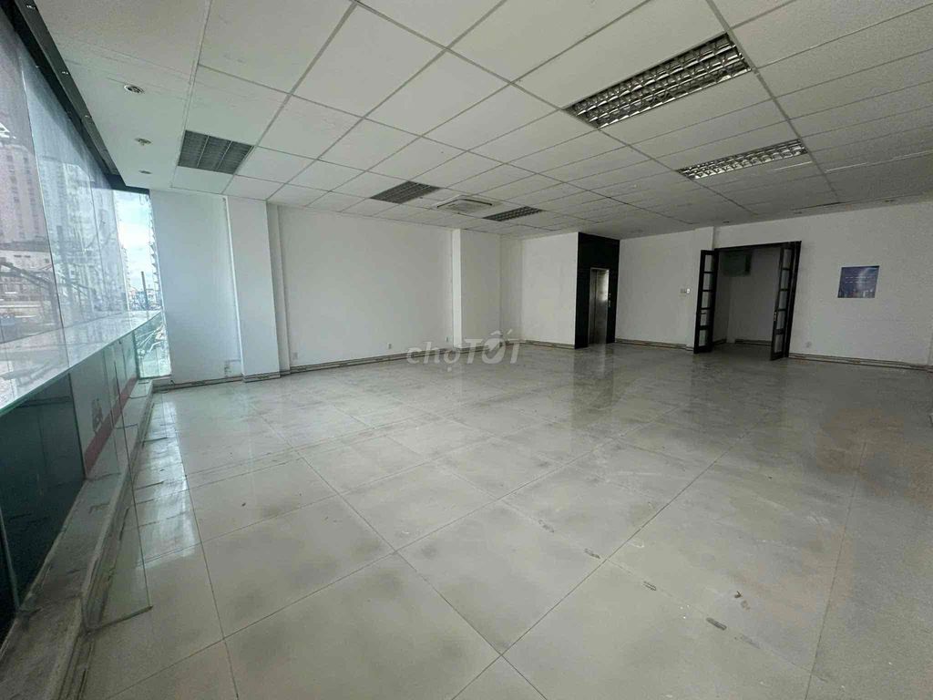 Rent two fronts of Đinh Bộ Lĩnh - Bình Thạnh