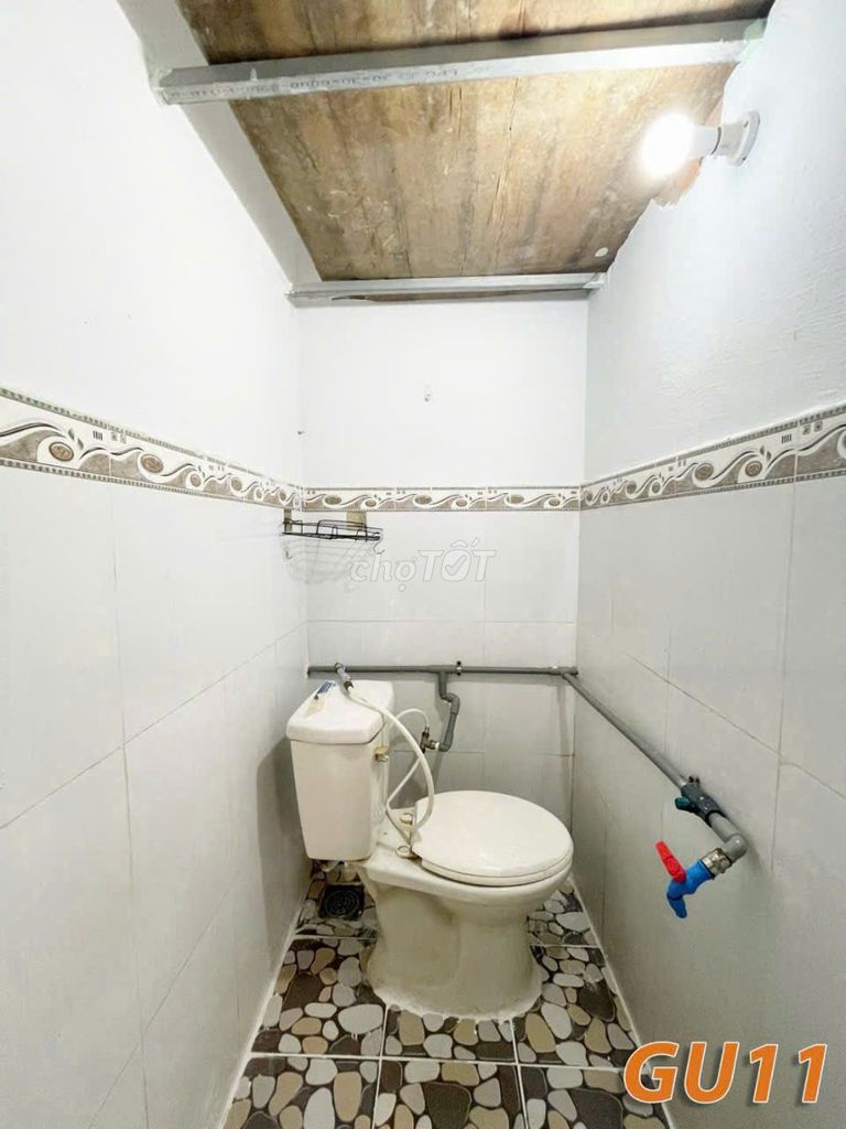 The rent room's cheap.