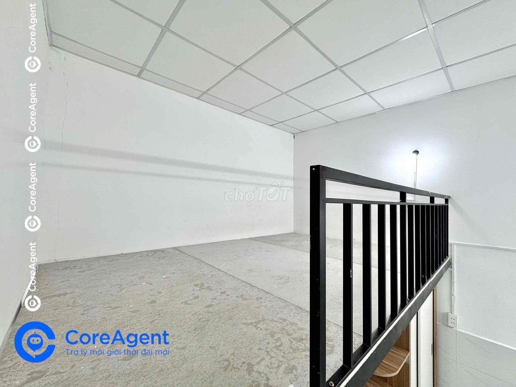 High guard room - full furniture as if it were at a four-generation intersection
