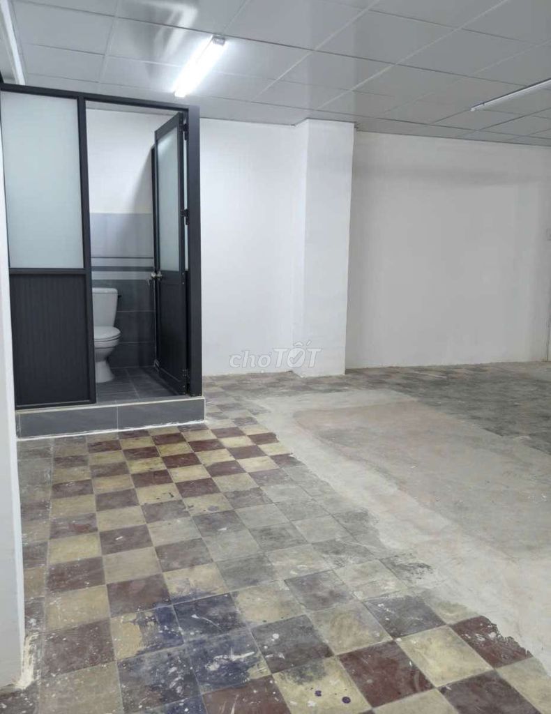 Rent cash houses near Rackham Market Hospital, 5-4 x 20-3