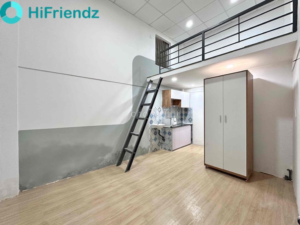 Tell Zhang Dupinx to secure the high walls of the interior near Funky Park bordering District 6