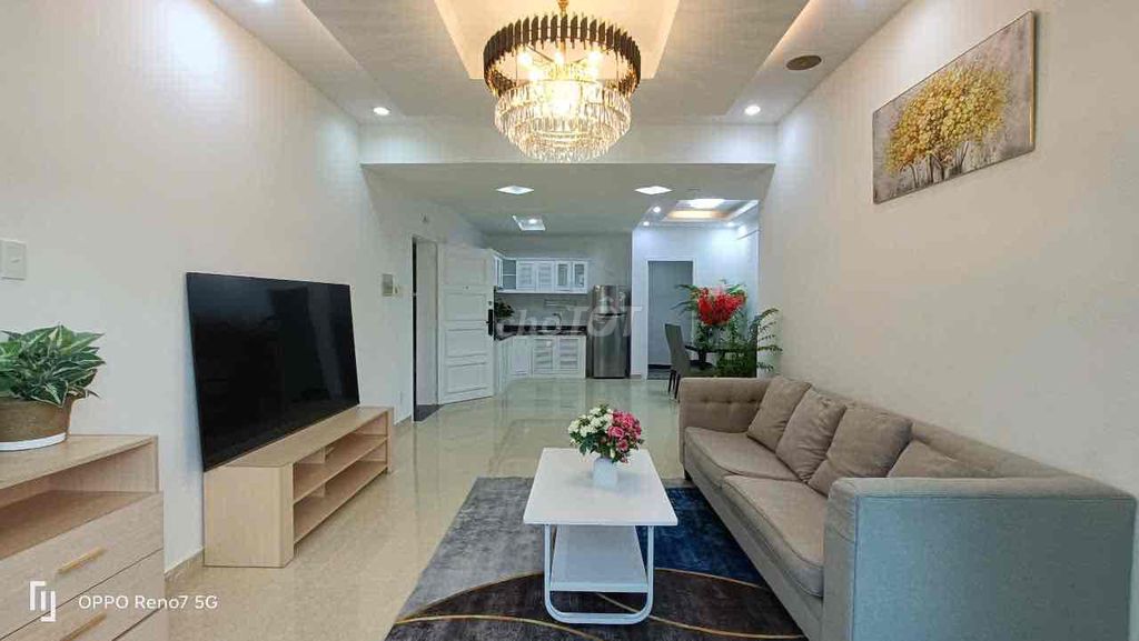 Rent New Sai Gon Three Bedrooms 121 m2 nice