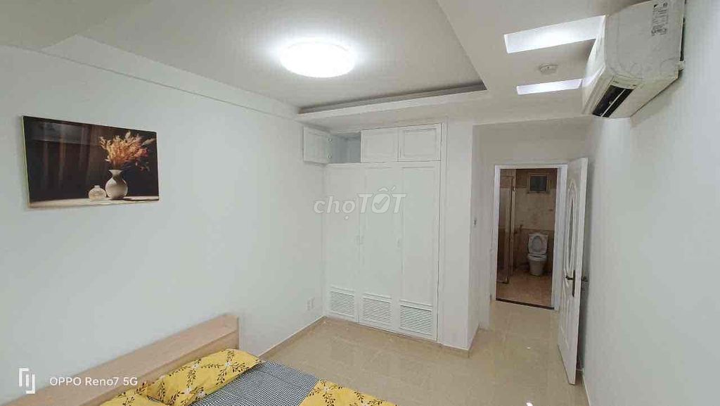 Rent New Sai Gon Three Bedrooms 121 m2 nice