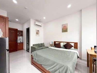 window balcony is now Yên Thế minute walking full elevator furniture