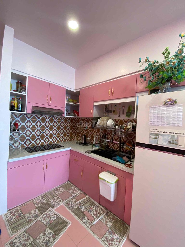 Rent the apartment of Lan Fang Mhbr 2 bedrooms 2 6 m2 Full furniture 9.5 million a month