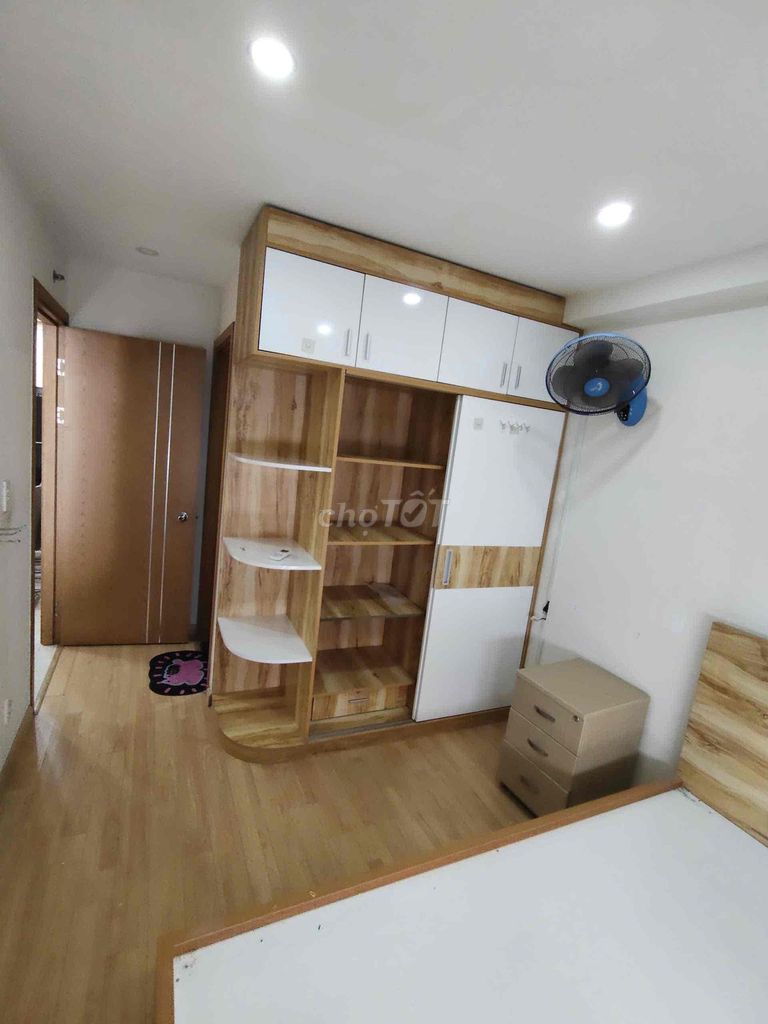 Rent Starlight Riverside, 72 m2 bedrooms 2 Full-Internal toilets like photos