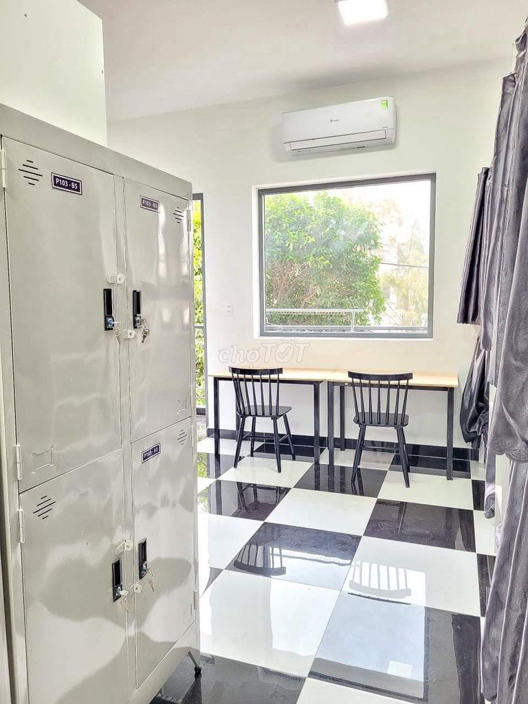 The men's dorm is cheap near high-tech.