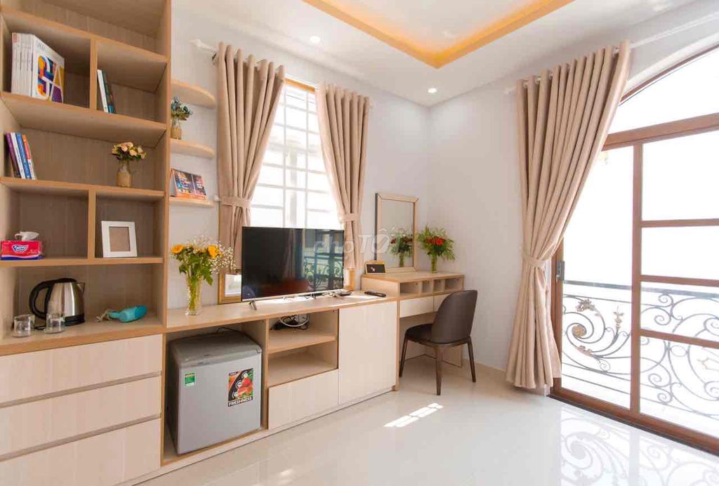 The owner rented the service apartment at 193 Nam Kỳ Khởi Nghĩa, District 3.