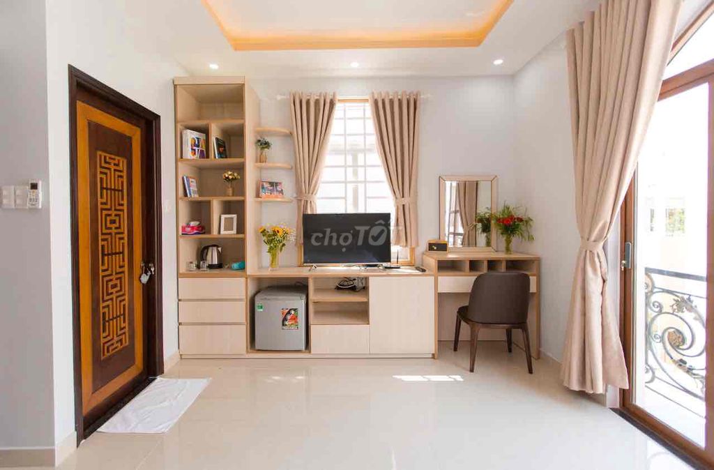 The owner rented the service apartment at 193 Nam Kỳ Khởi Nghĩa, District 3.