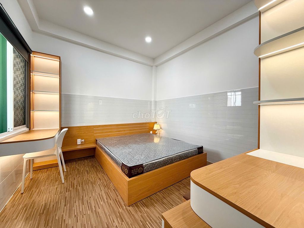 Two senior bedrooms in Phan xích long.