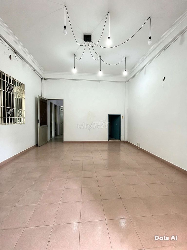 18 million houses 6-015 M, 3 bedrooms, 4 Hồ Văn Huê toilets