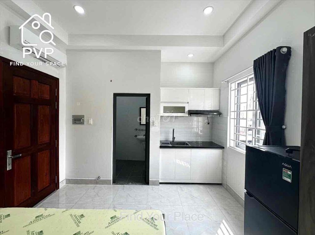 The apartment is full of furniture right here in Park 23rd of September, Bittoco, the hospital.