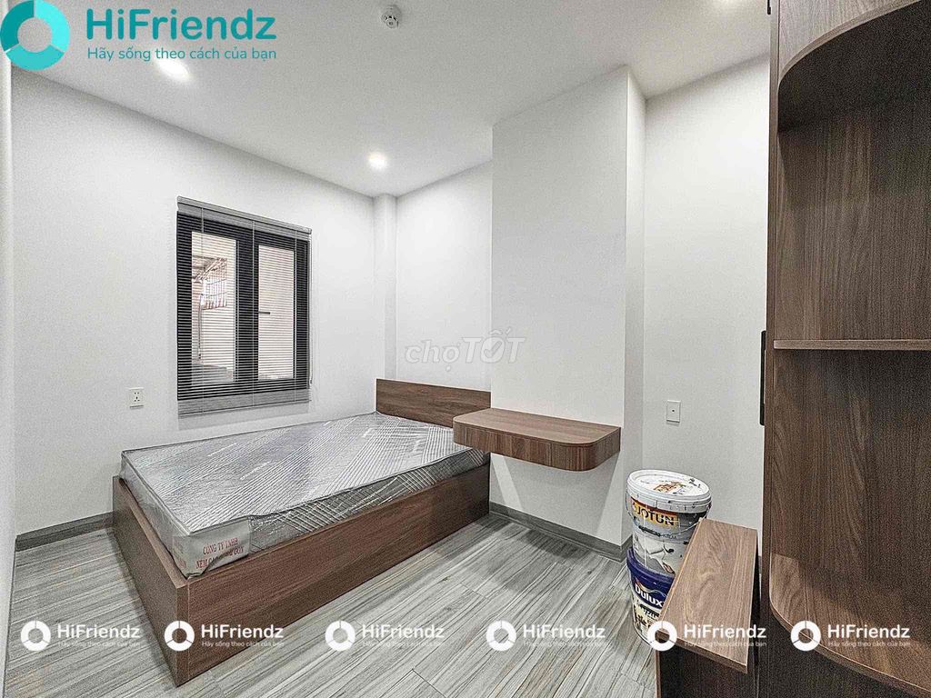 One bedroom two bedroom Full Seven Wash Engines.