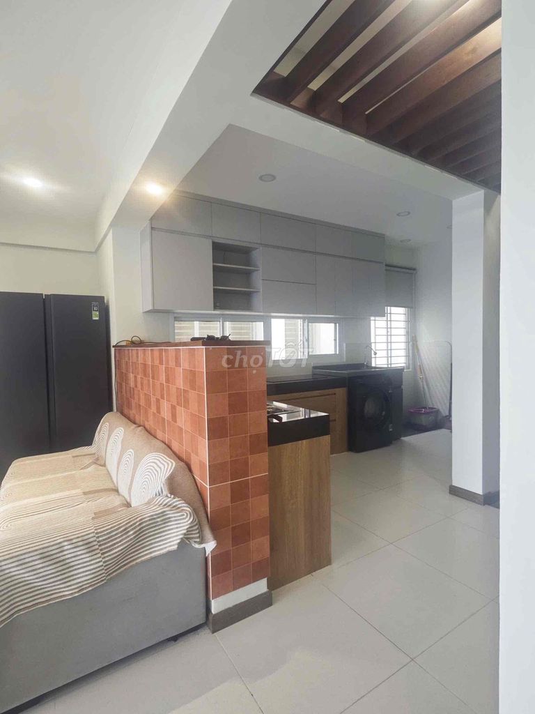 Three bedrooms full of furniture - resco Ba Đình, 8th district - enter immediately