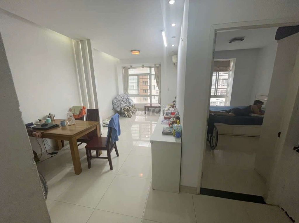 Rent asky gadden apartment.