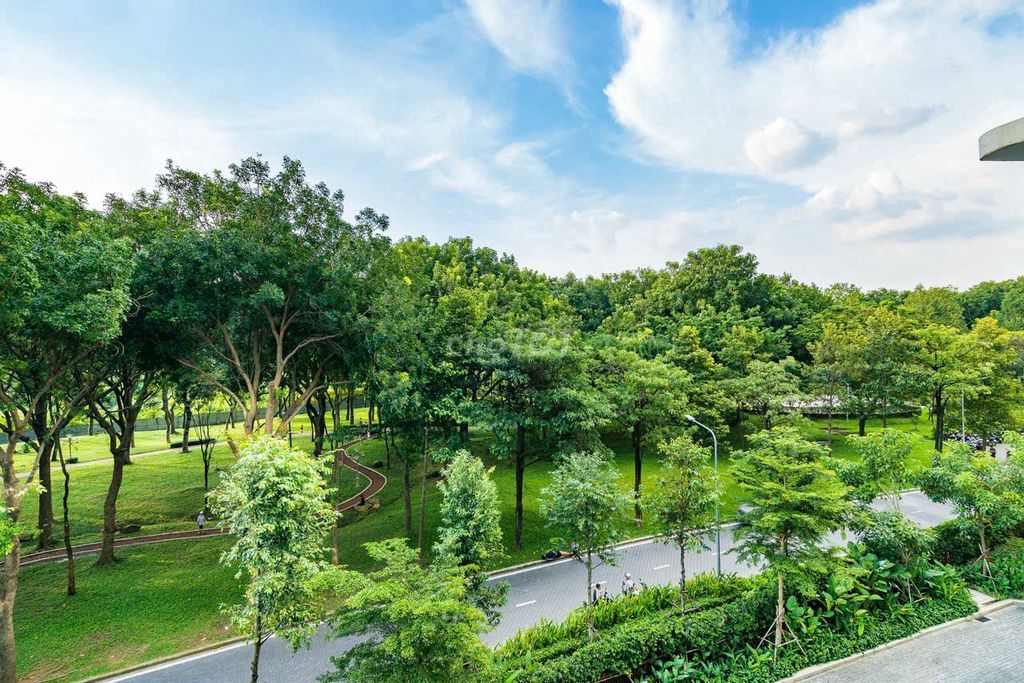 The new house is 100%, Diamond Advanced Area, Celalon City, 3 bedrooms 3 toilets, 121 m2