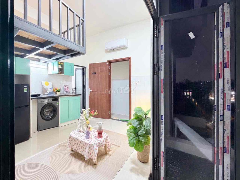 Supporting clients for $1 million, the mini building's open.