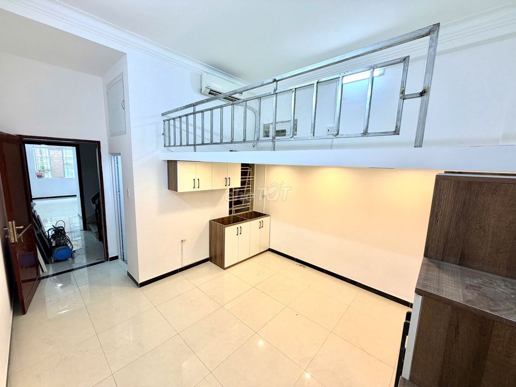 Rent Phạm Văn Hai--for pet pet pet pet