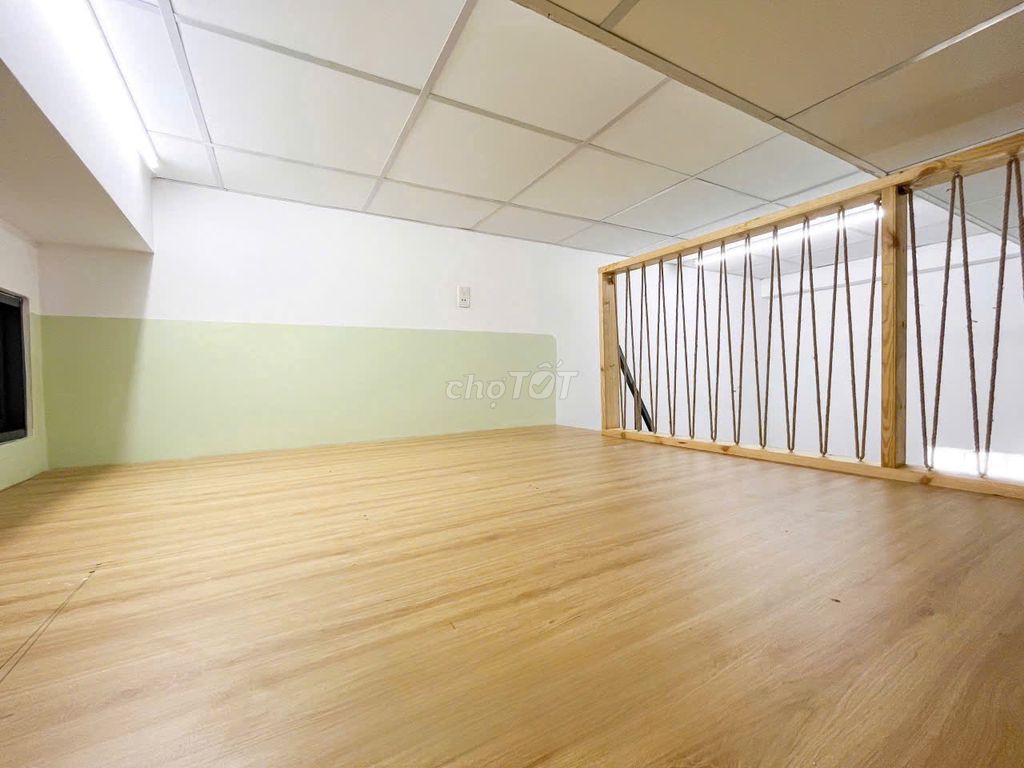 Free of money from the beautiful loft near the west almond market, lotte - elevator