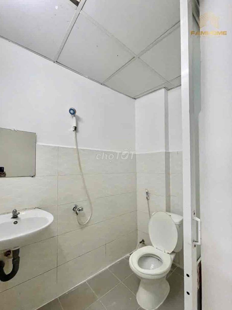 mini-full interior - two bedrooms - living room - i.c. kitchen - private toilet - 7 million and a half colors