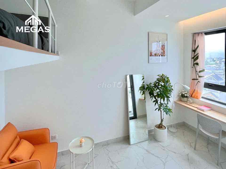 The new apartment is located in Bắc Hải_full of custom latours