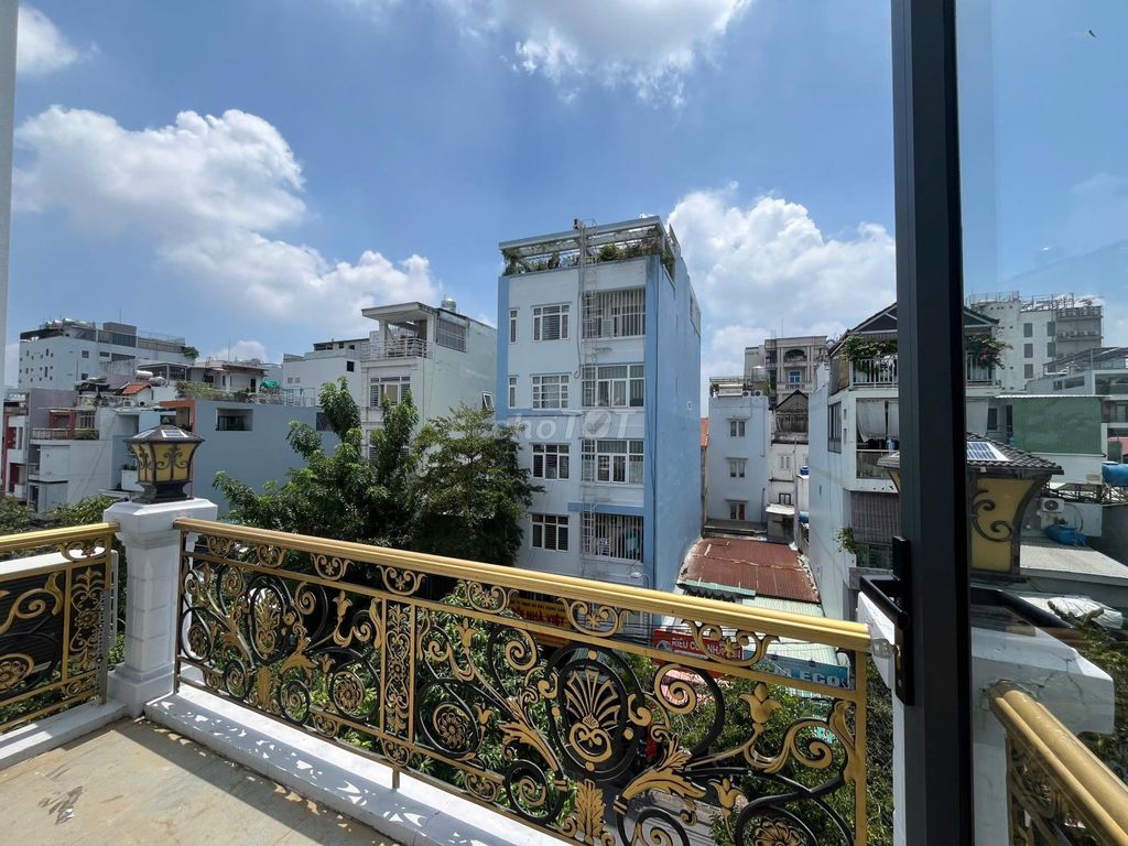 Rent a service apartment. One bedroom. 7/50 meters - 8.3 million a month.