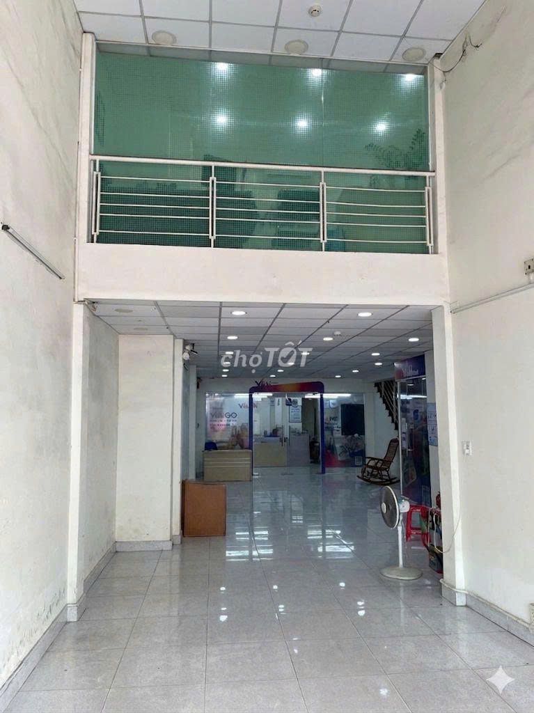 Rent one 406 cmmt8, District 3 – 6x30 M, area using 400 M2, 60 million