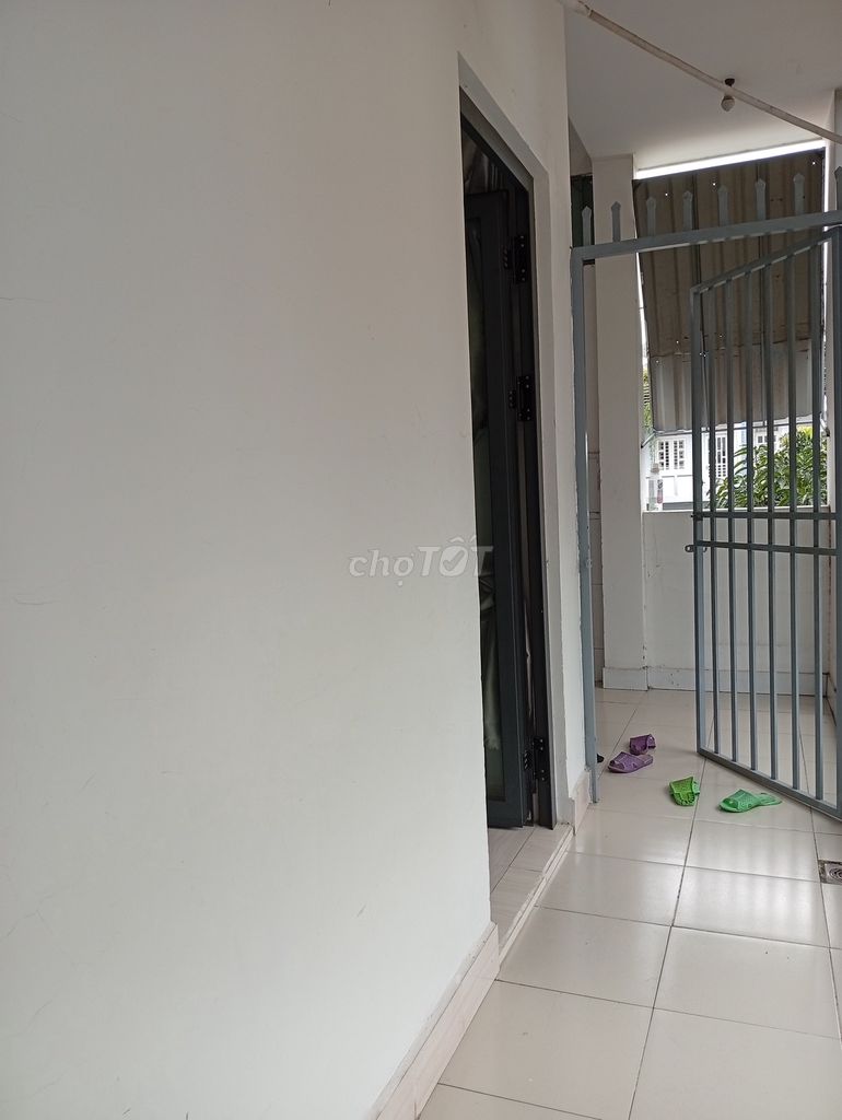 The An Lạc suite is nice and cool.
