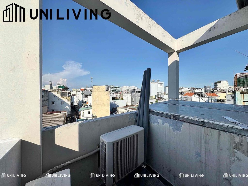 Room full with balconies