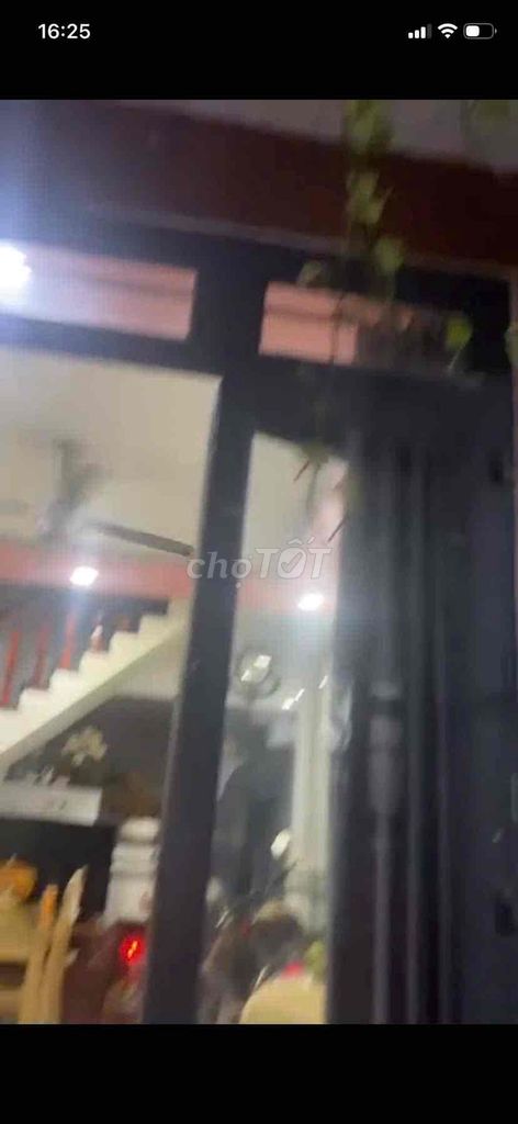 4th floor 4*11; Two bedrooms with fast-locked air conditioning.