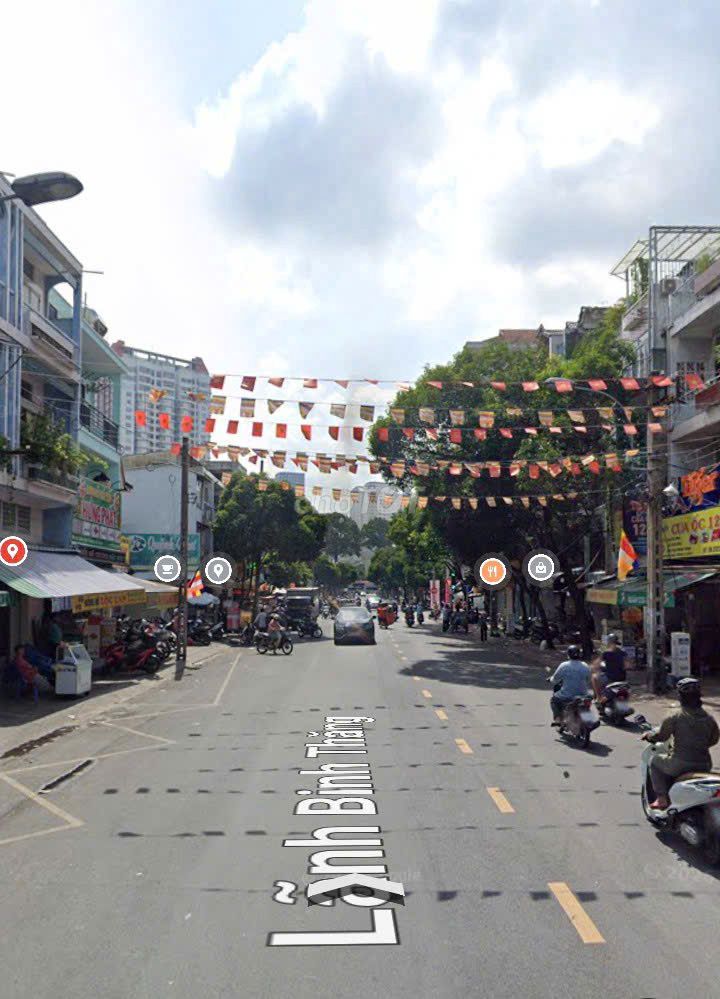 Rent a house for a Lãnh Binh Thăng, 13th District, 11.15 million.