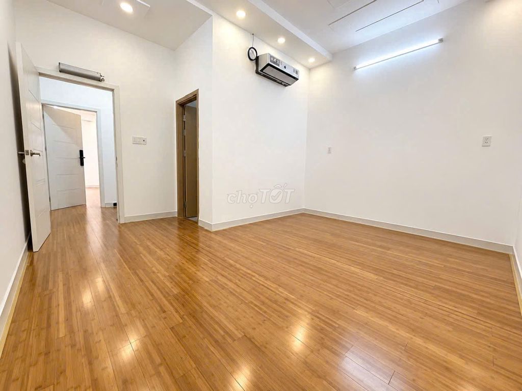 Let's rent out the beautiful Full Seven Street Trương Thị Hoa District 12.