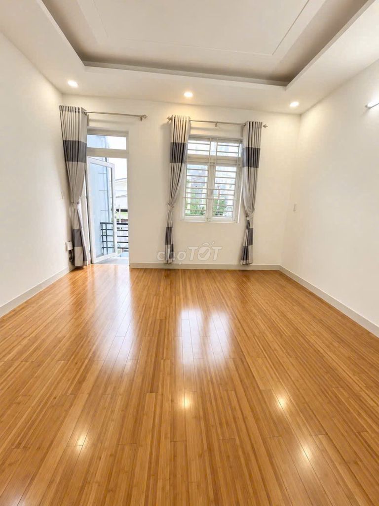 Let's rent out the beautiful Full Seven Street Trương Thị Hoa District 12.