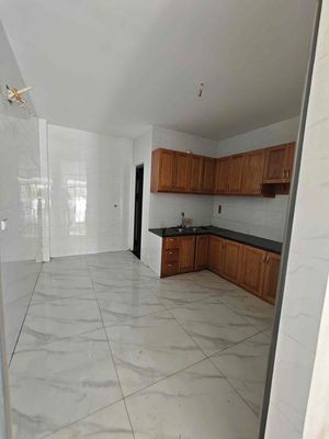 Rent a cash house in the Cxpl DNR 10 district 6.