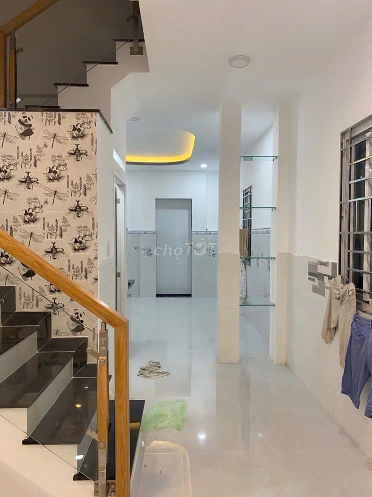 Renting a car alley 8677 Hồ Biểu Chánh, Phú Nhuận - 4 bedroom - 25 million