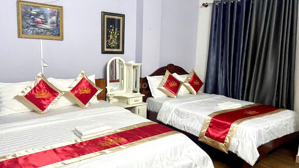 Hotel room 2 beds full interior, waterbags - 9 million a month