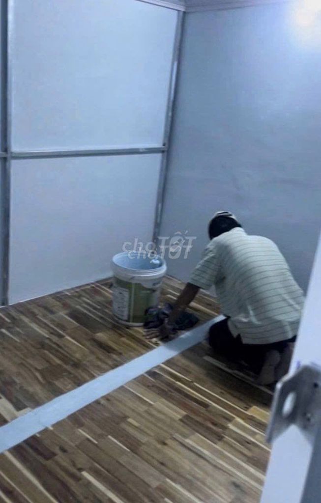 Free Time Room, Power, Water