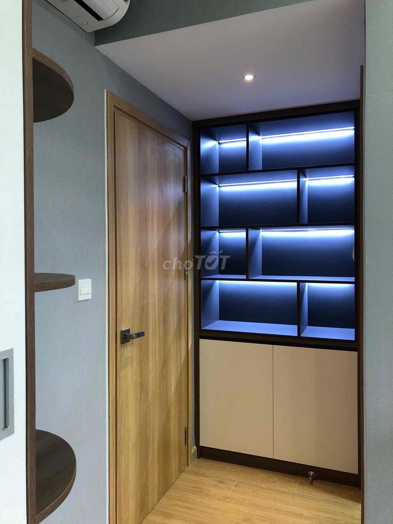 Celadon emerald good price 71 M2 bedrooms 2 full-size toilets 15 million a month.