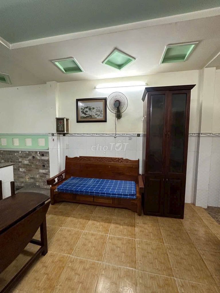 Renting cheap original housing down the road 16 P. Thới An District 12